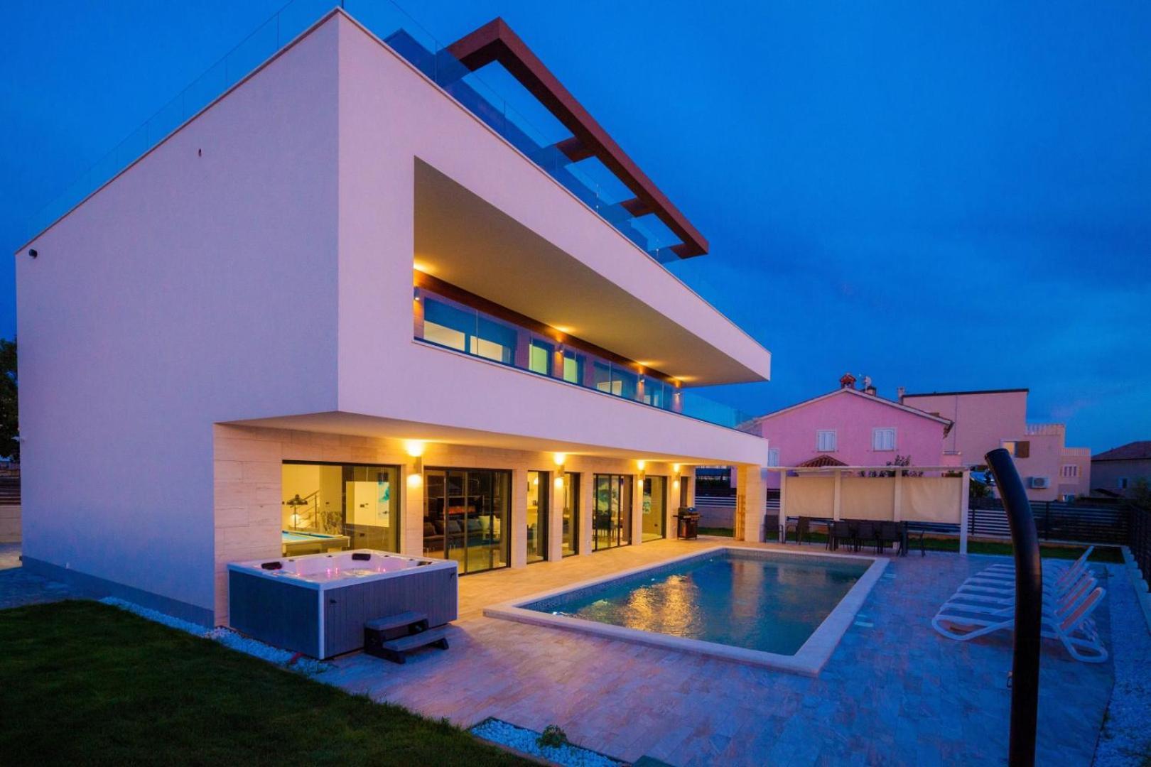 Luxury Villa Eligo With Private Pool And Sea View 普莱曼图拉 外观 照片