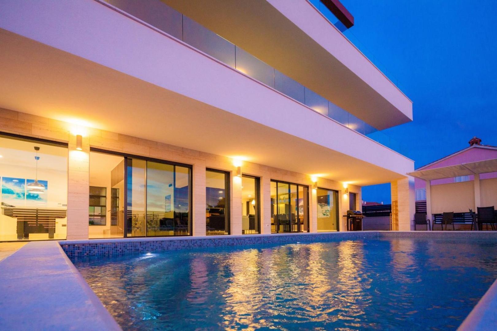 Luxury Villa Eligo With Private Pool And Sea View 普莱曼图拉 外观 照片
